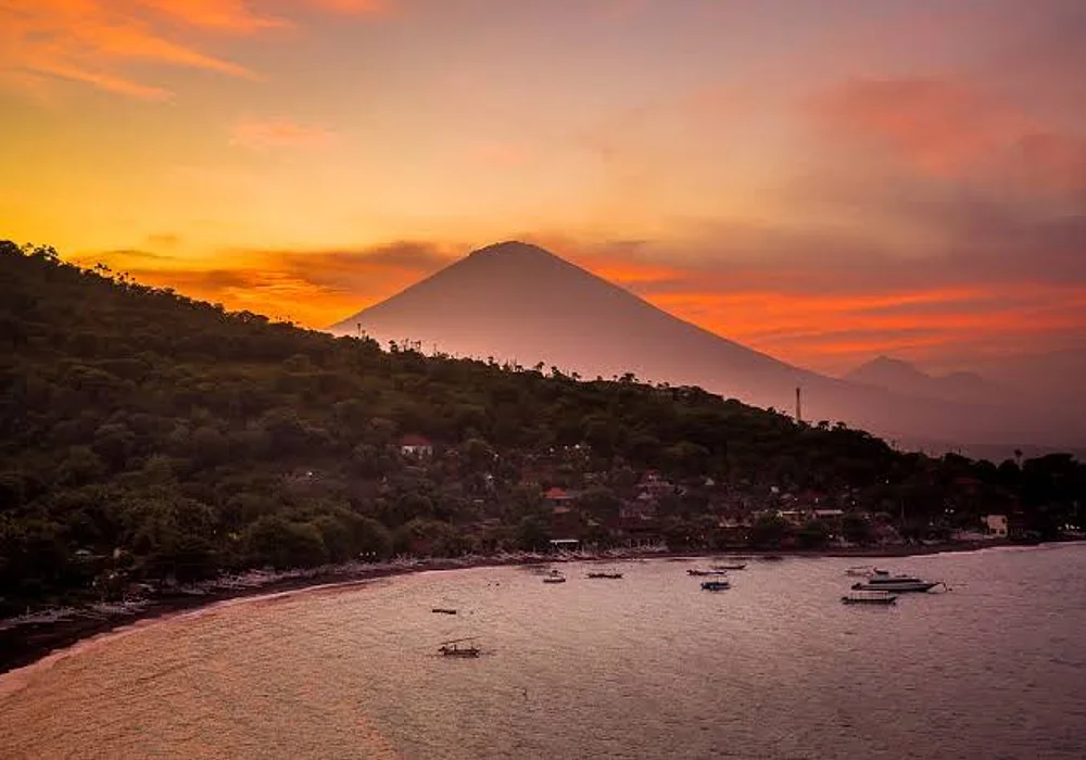 Amed bali